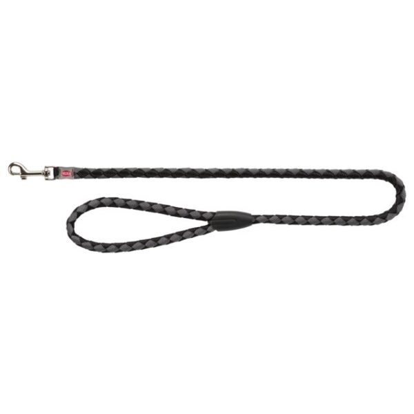 Trixie Cavo Lead