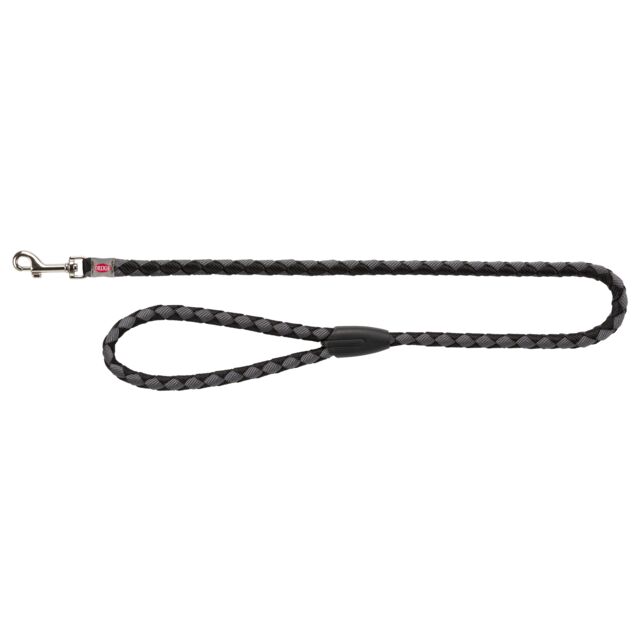 Trixie Cavo Lead